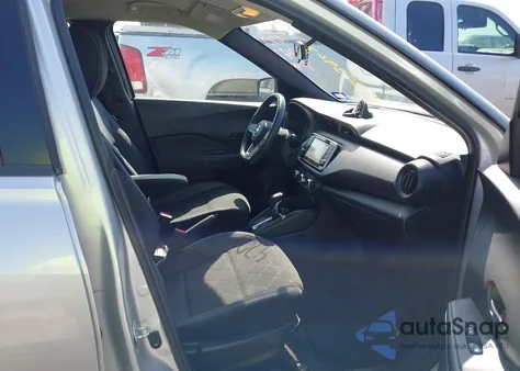 2019 Nissan Kicks S from USA, damaged, VIN 3N1CP5CU2KL470947